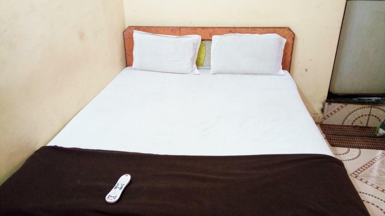 Hotel Sapna Lodge Vashi Ngoại thất bức ảnh