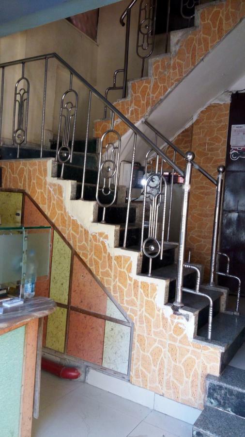 Hotel Sapna Lodge Vashi Ngoại thất bức ảnh